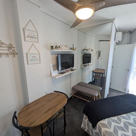 Estudio Con Piscina, Playa Y Wifi Denia Eksteriør bilde