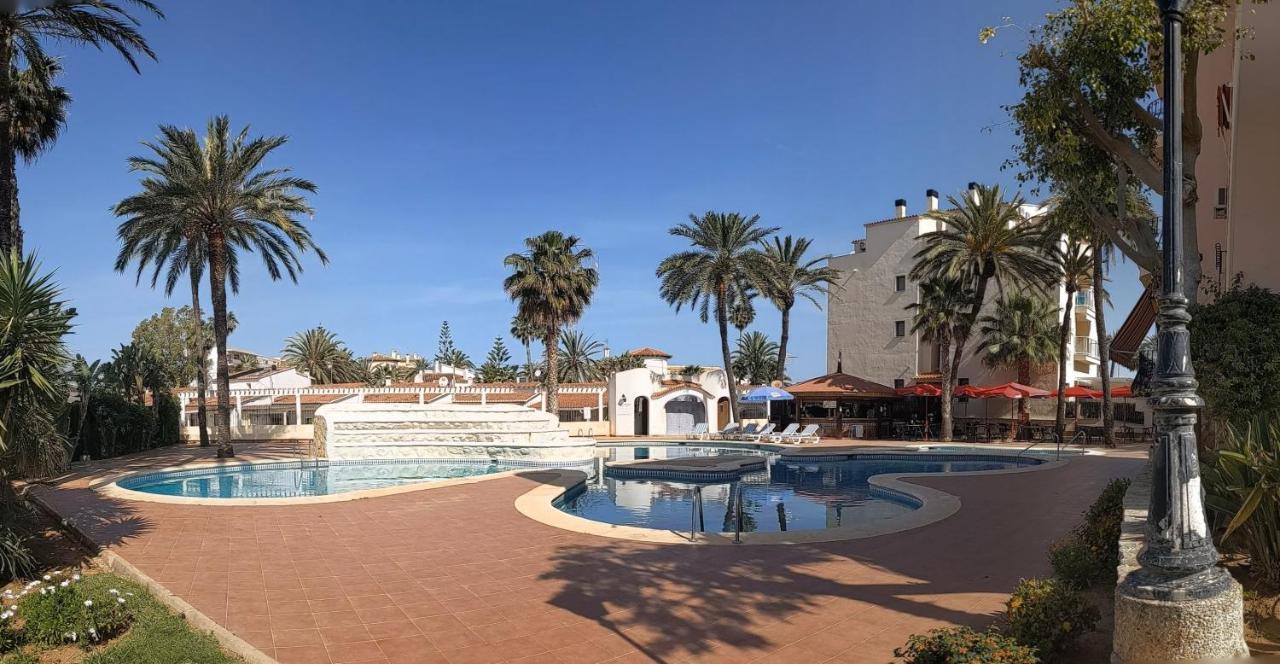 Estudio Con Piscina, Playa Y Wifi Denia Eksteriør bilde
