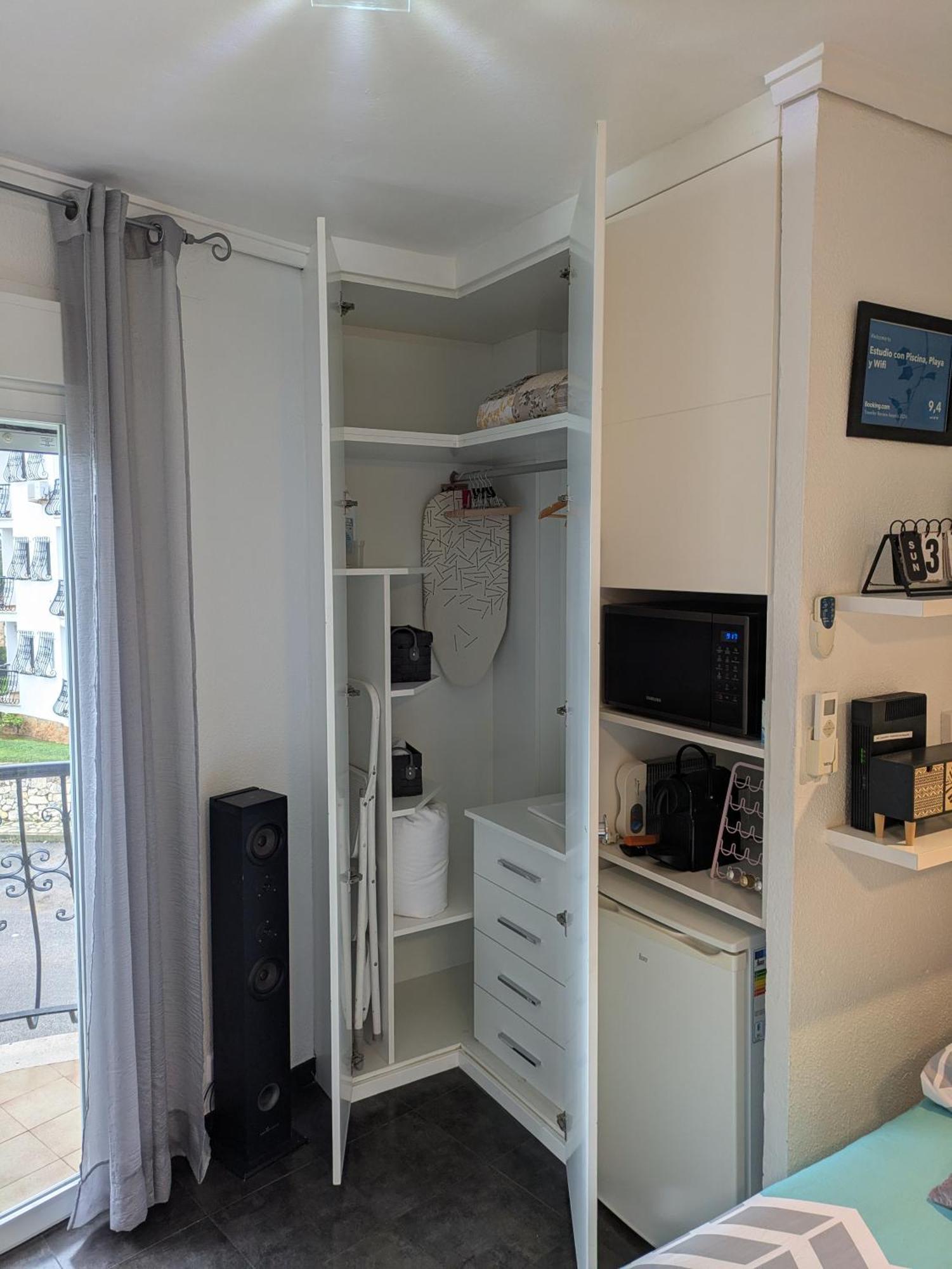Estudio Con Piscina, Playa Y Wifi Denia Eksteriør bilde
