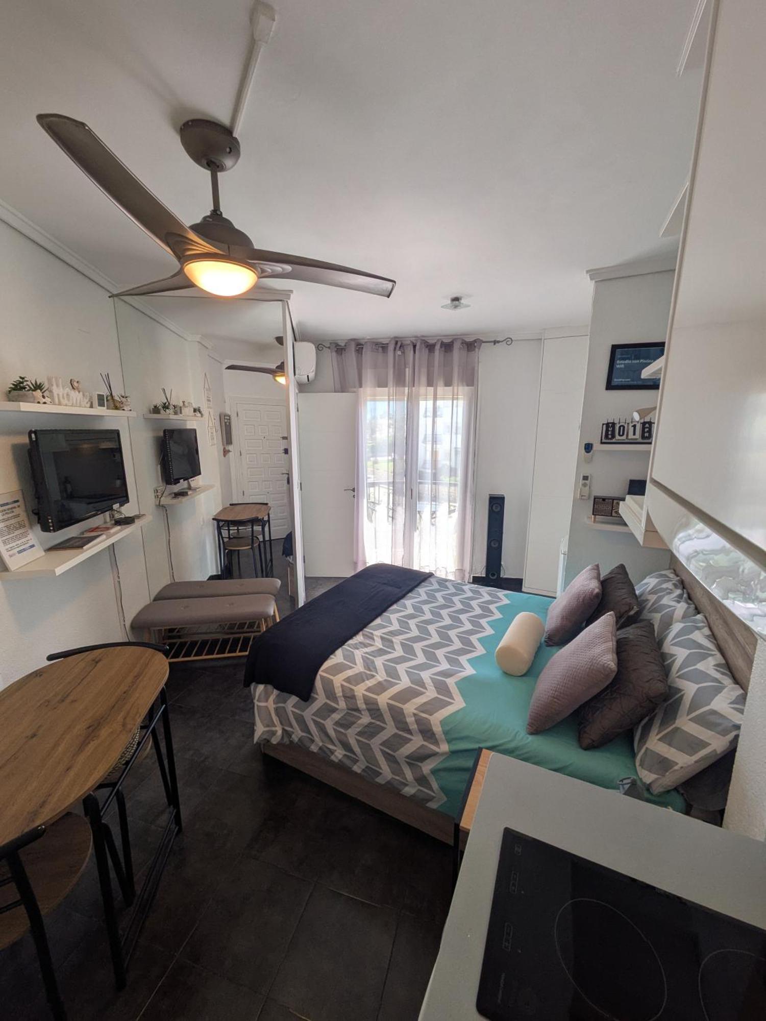 Estudio Con Piscina, Playa Y Wifi Denia Eksteriør bilde