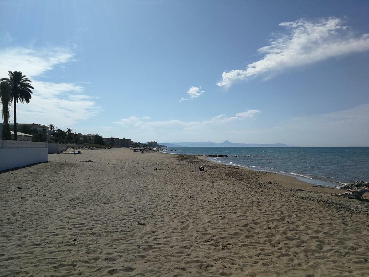 Estudio Con Piscina, Playa Y Wifi Denia Eksteriør bilde