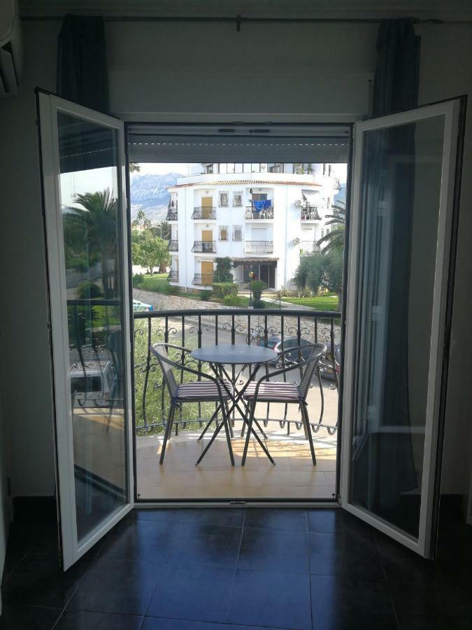 Estudio Con Piscina, Playa Y Wifi Denia Eksteriør bilde
